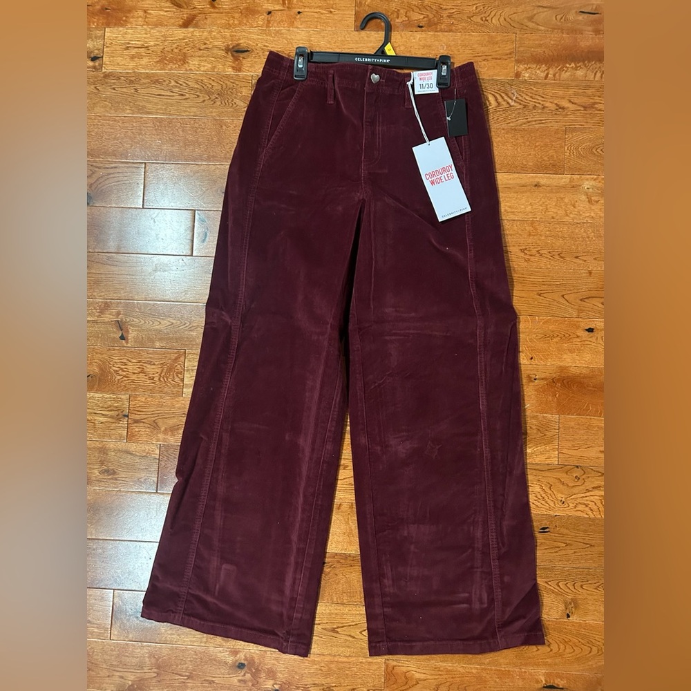 Celebrity Pink Wide Legged Corduroy pants, Junior 11/30, Burgundy NWT